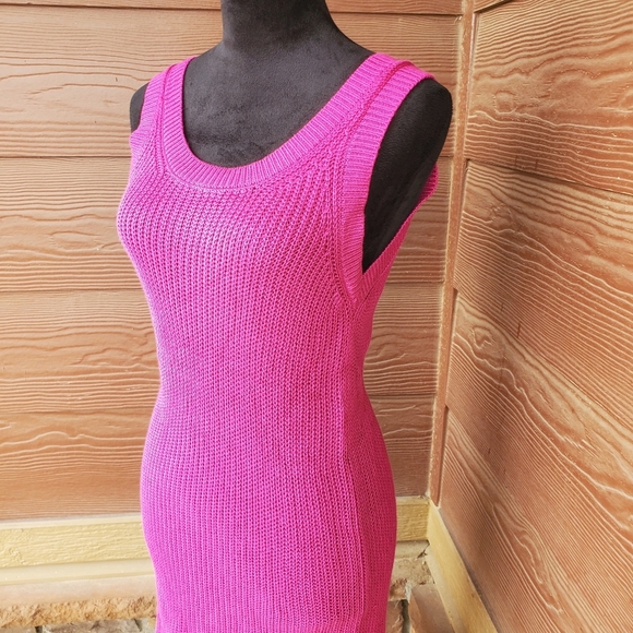 Fuchsia Pink Women's Size Small Sweater Dress Sleeveless Size Small NWOT - Picture 8 of 14